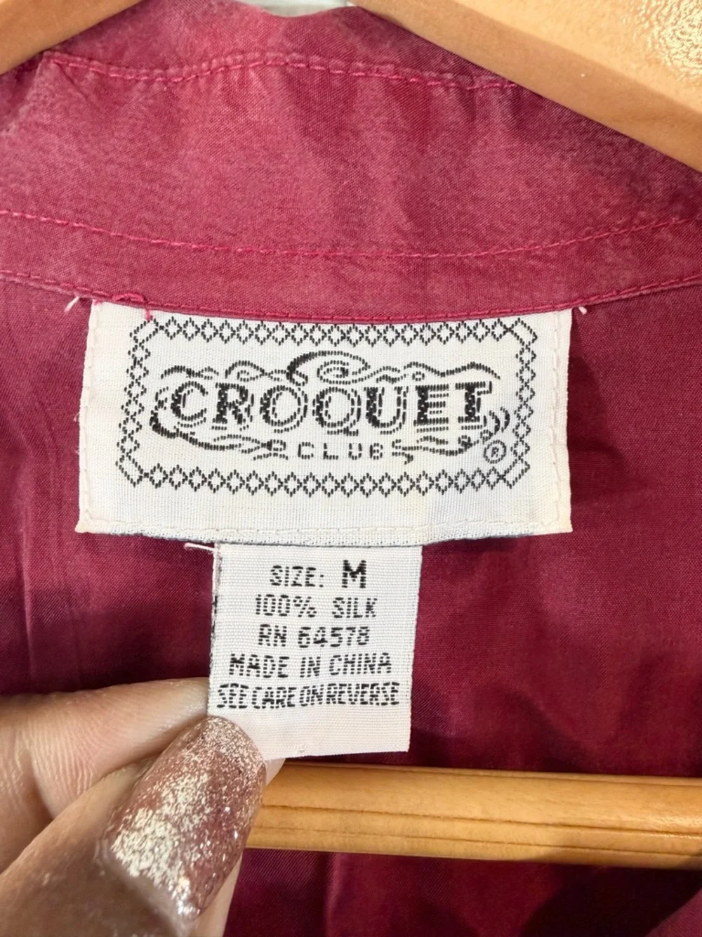 Vintage Croquet Club Silk Button Up Blouse Size M Cranberry Red Long Sleeve - Picture 5 of 10